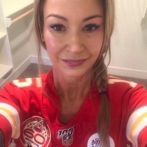 Meet your Posher, Kelley